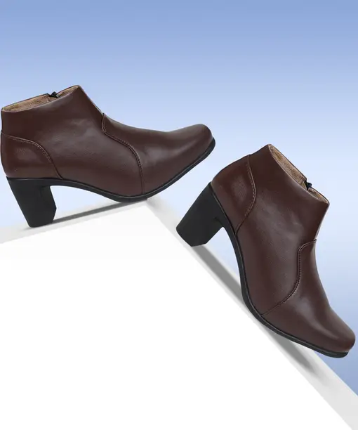 Pack of 100 Woman Zipper Boots (Multi color and design and Size)