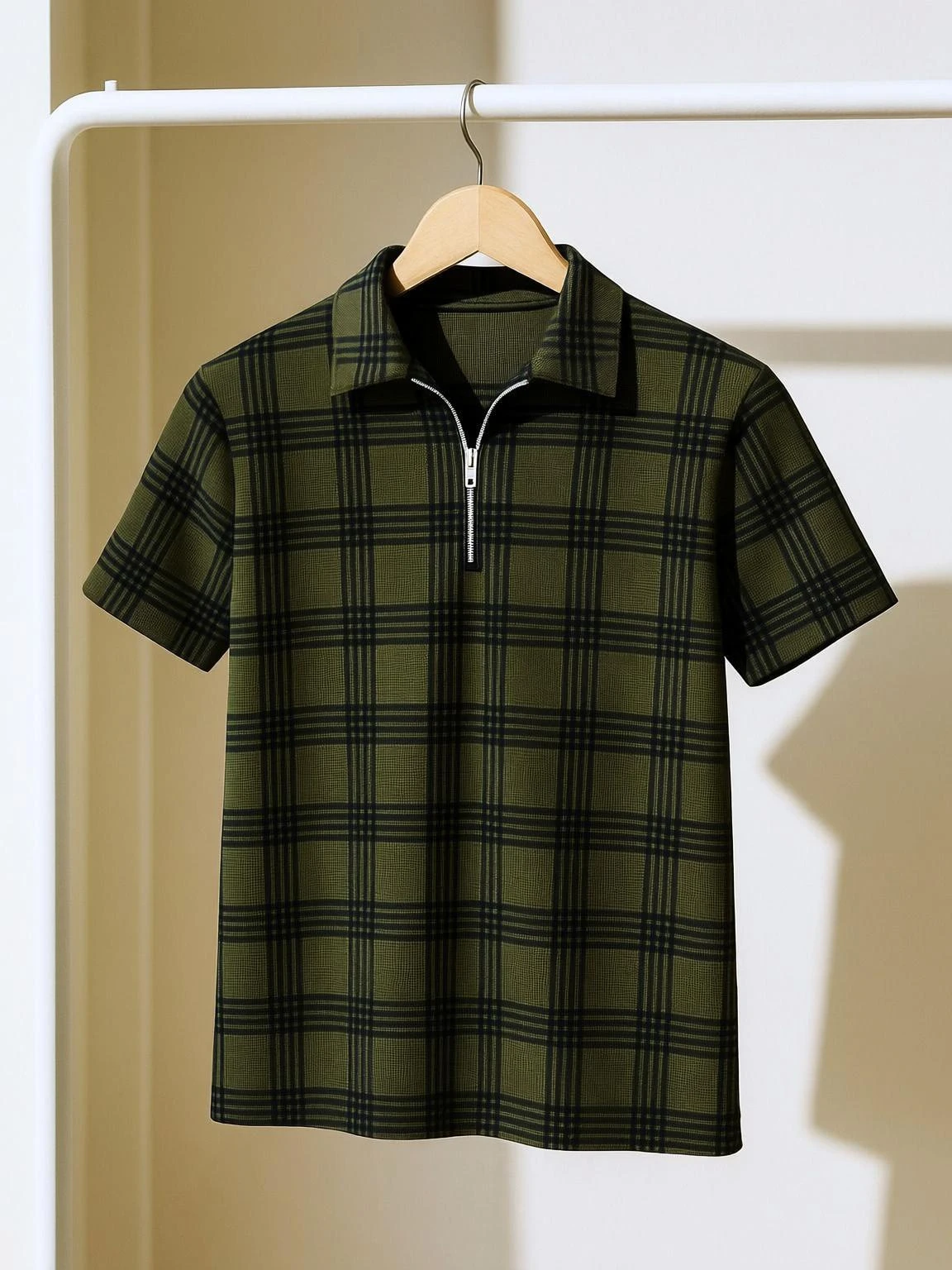 Pack of 200 Men S, M, L, XL, XXL, Striped, Self Design Zip Neck Cotton Blend with Multi color and Size T-Shirt